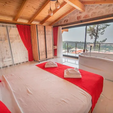 Zuemruet - 2 Bedroom Holiday Villa With Jacuzzi In Kalkan - Uzumlu Villa *