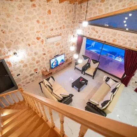 Zuemruet - 2 Bedroom Holiday Villa With Jacuzzi In Kalkan - Uzumlu Villa