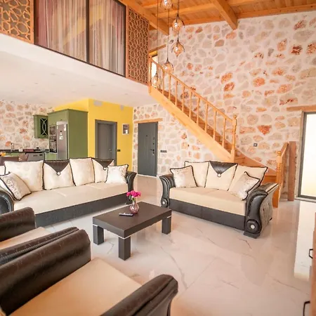 Villa Zuemruet - 2 Bedroom Holiday Villa With Jacuzzi In Kalkan - Uzumlu Caykoy