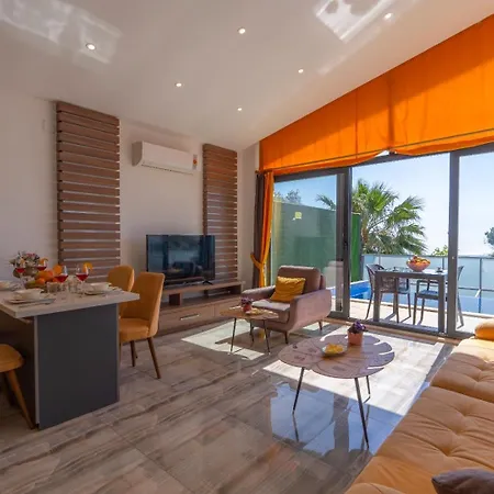 Zuemruet - 2 Bedroom Holiday Villa With Jacuzzi In Kalkan - Uzumlu Caykoy